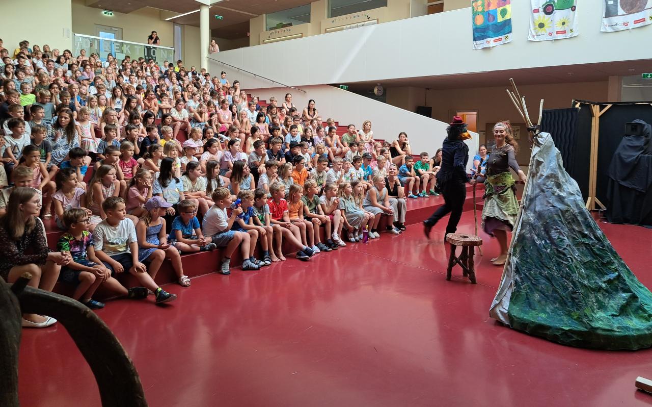 Die kleine Hexe